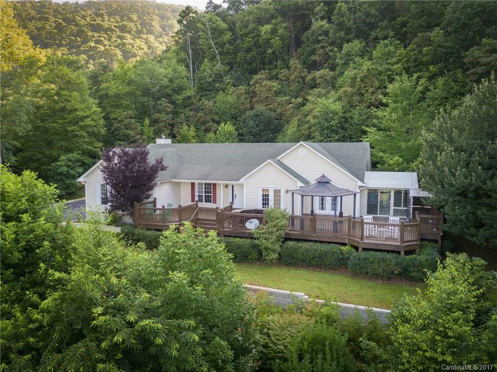 968 Seasons Drive Clyde NC 28721