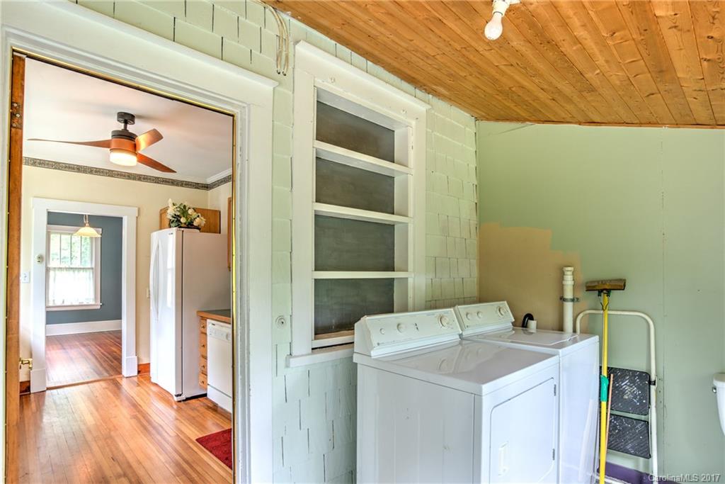 31 Caledonia Road Asheville NC 28803