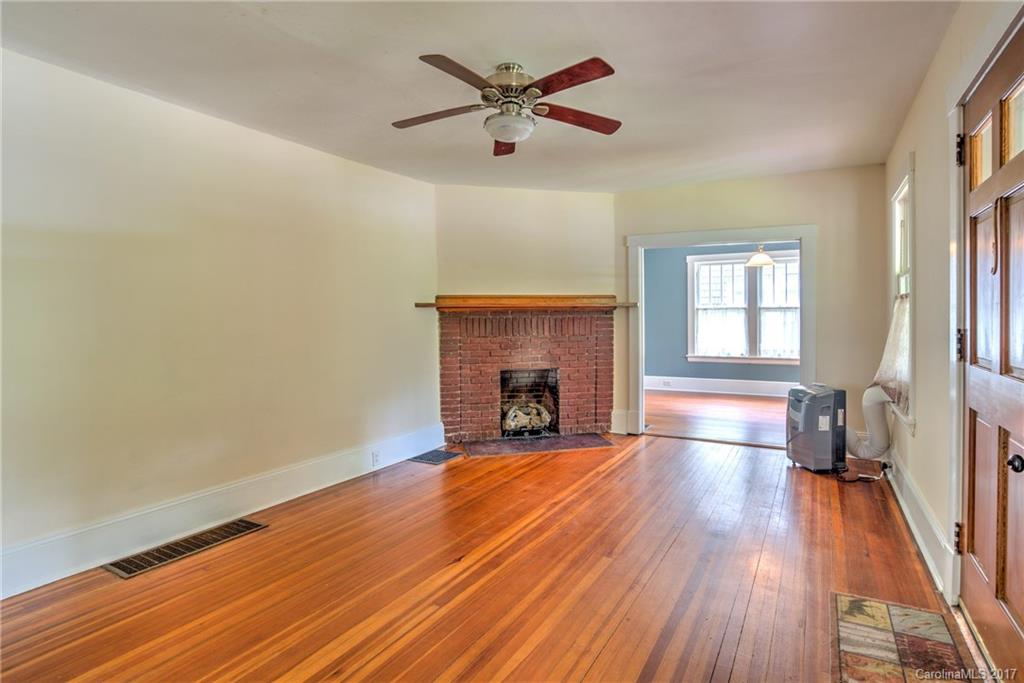 31 Caledonia Road Asheville NC 28803