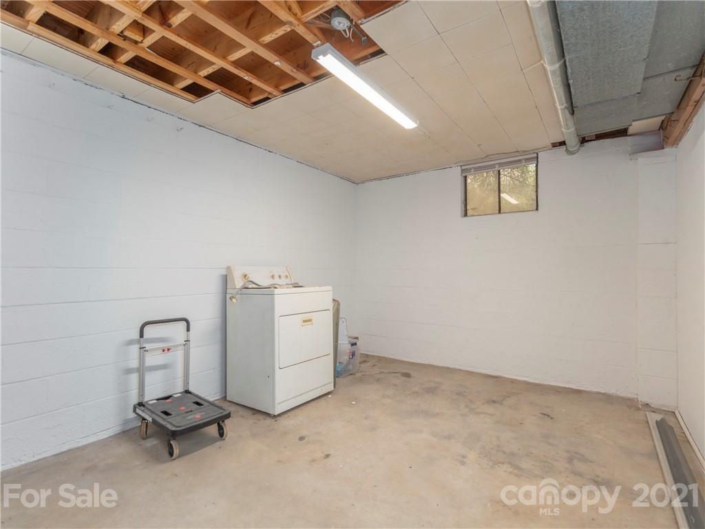 260 Bear Creek Road Asheville NC 28806