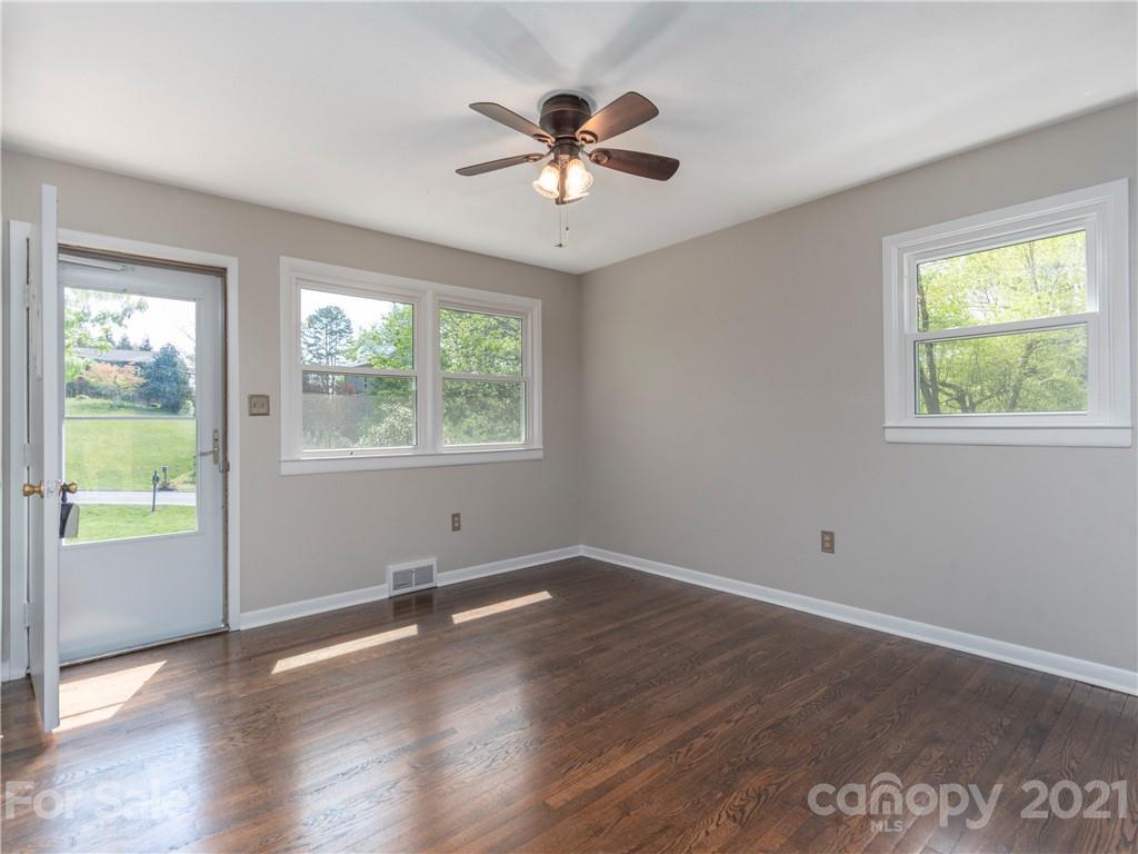 260 Bear Creek Road Asheville NC 28806