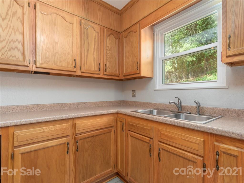 260 Bear Creek Road Asheville NC 28806
