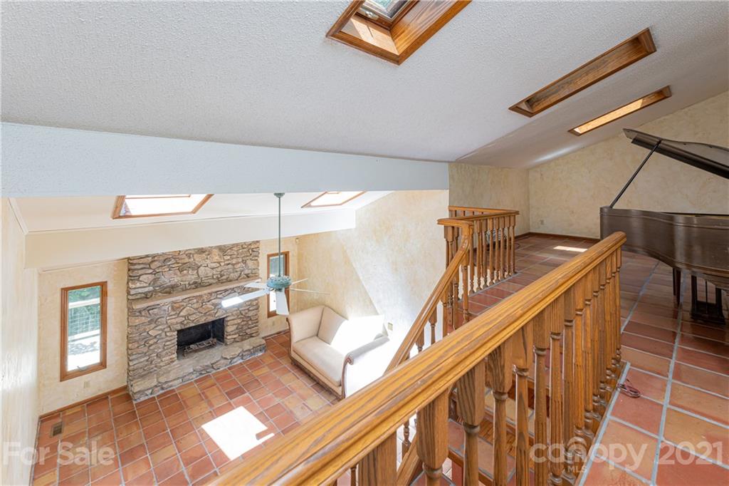 14 Elmwood Lane Asheville NC 28803