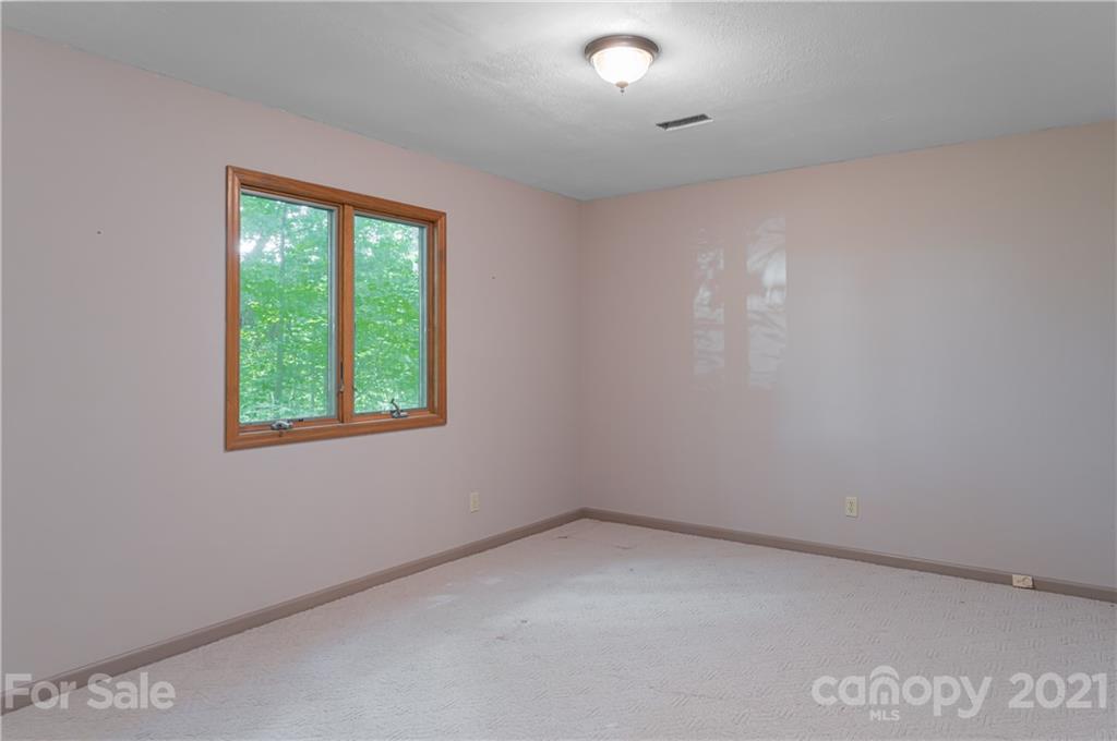 14 Elmwood Lane Asheville NC 28803