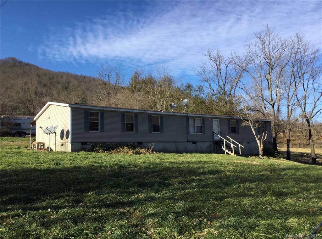 10 N Coyote Springs Farm Road Leicester NC 28748