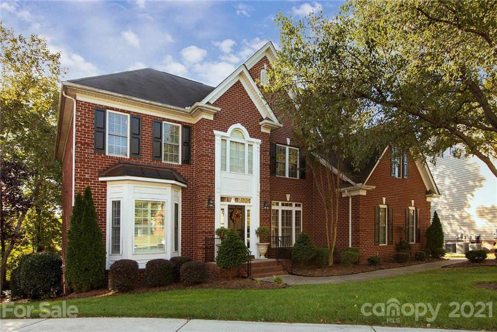 9807 Hobbitshire Lane Charlotte NC 28269