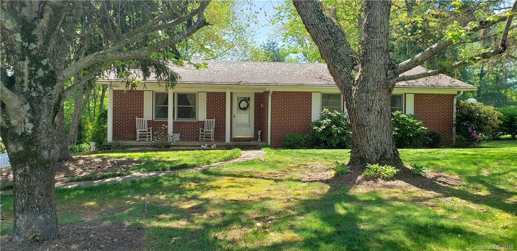 25 Overlook Drive Candler NC 28715