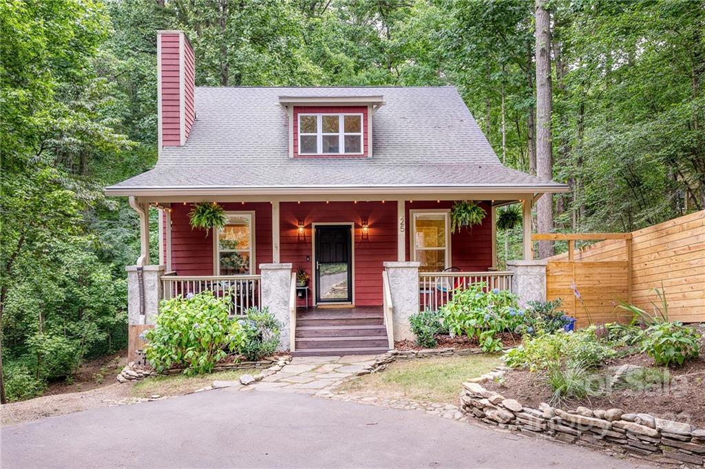 25 Vivian Avenue Asheville NC 28801