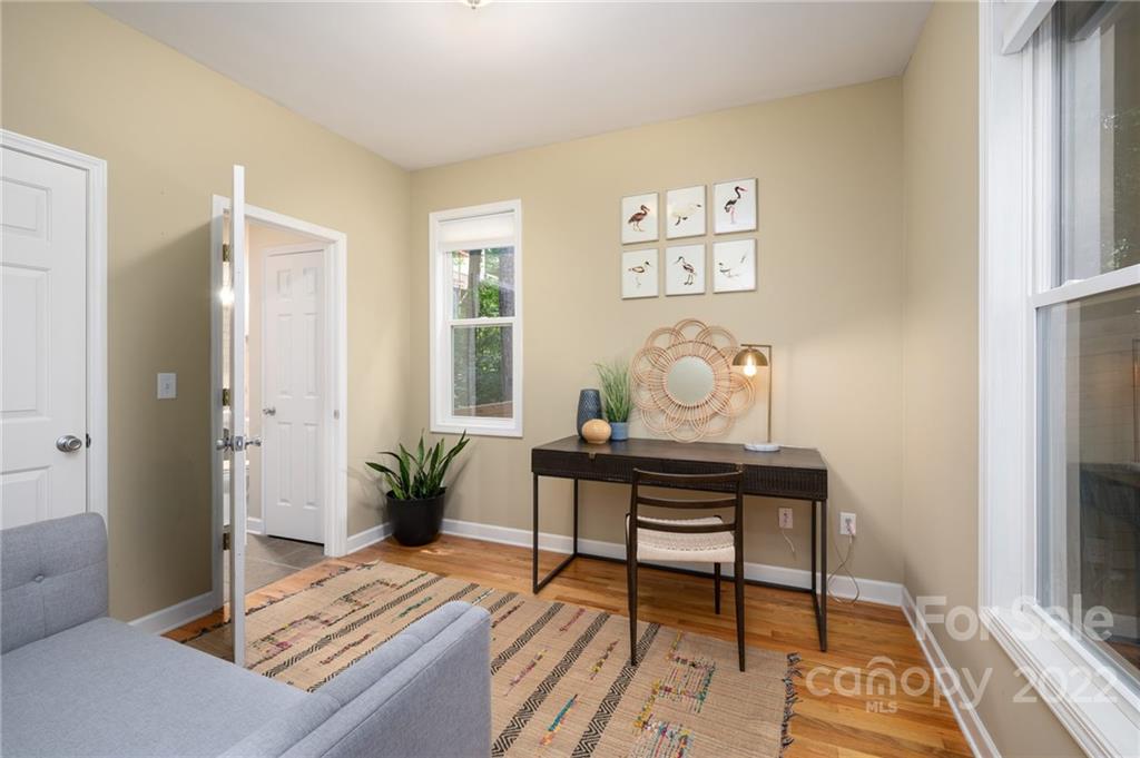 25 Vivian Avenue Asheville NC 28801
