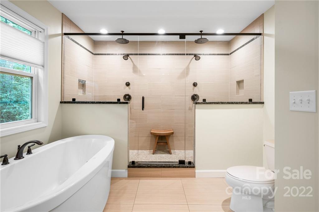 25 Vivian Avenue Asheville NC 28801
