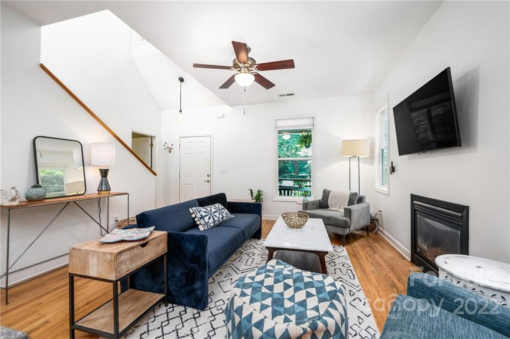 25 Vivian Avenue Asheville NC 28801