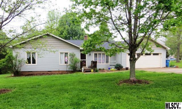 1775 Castlewood Court Hickory NC 28602