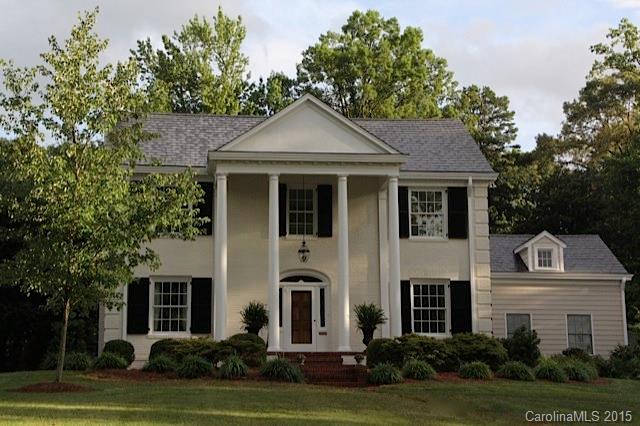 1911 Pinewood Circle Charlotte NC 28211