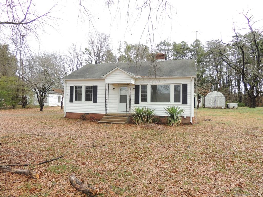 1671 Mecklenburg Highway Mooresville NC 28115