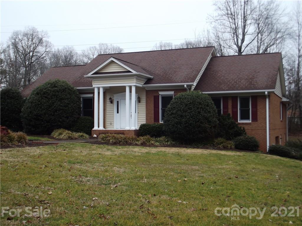 1426 Falcon Drive Newton NC 28658