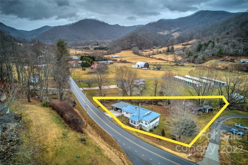 2664 Beaverdam Road Canton NC 28716