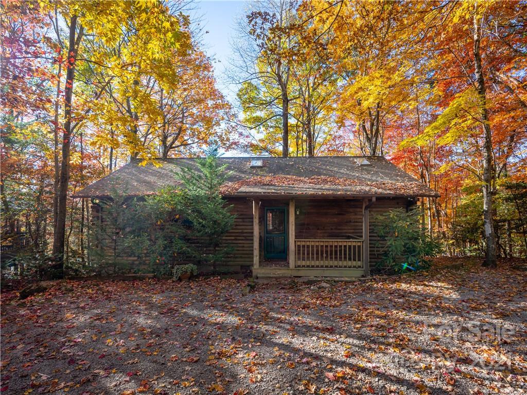 141 Haven Drive Saluda NC 28773