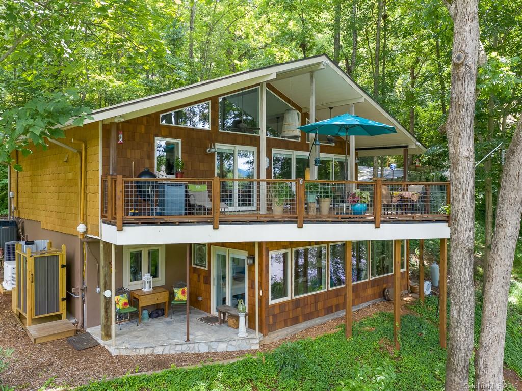 122 Sleeping Bear Lane Lake Lure NC 28746