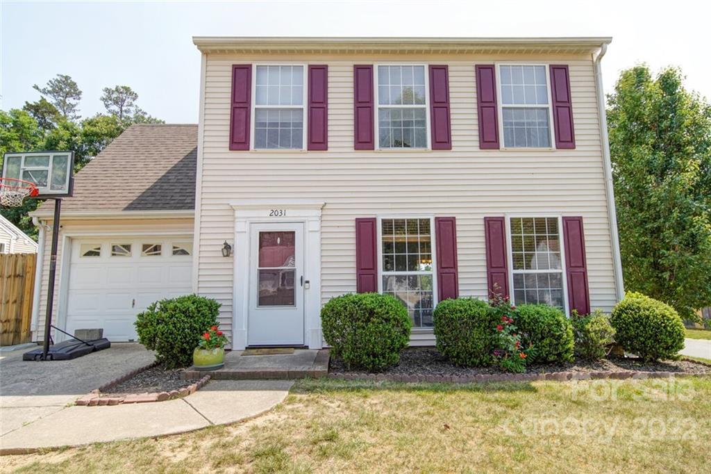 2031 Mallard Woods Place Charlotte NC 28262