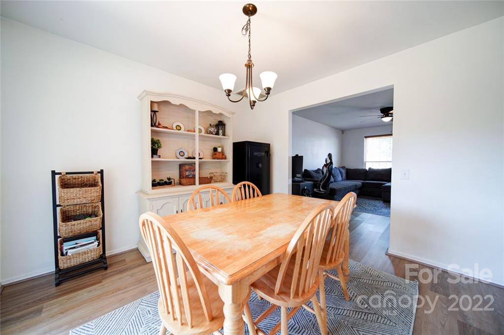 2031 Mallard Woods Place Charlotte NC 28262