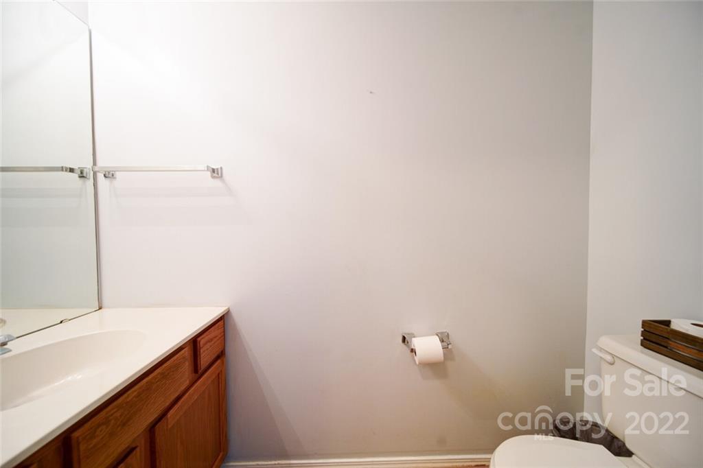 2031 Mallard Woods Place Charlotte NC 28262