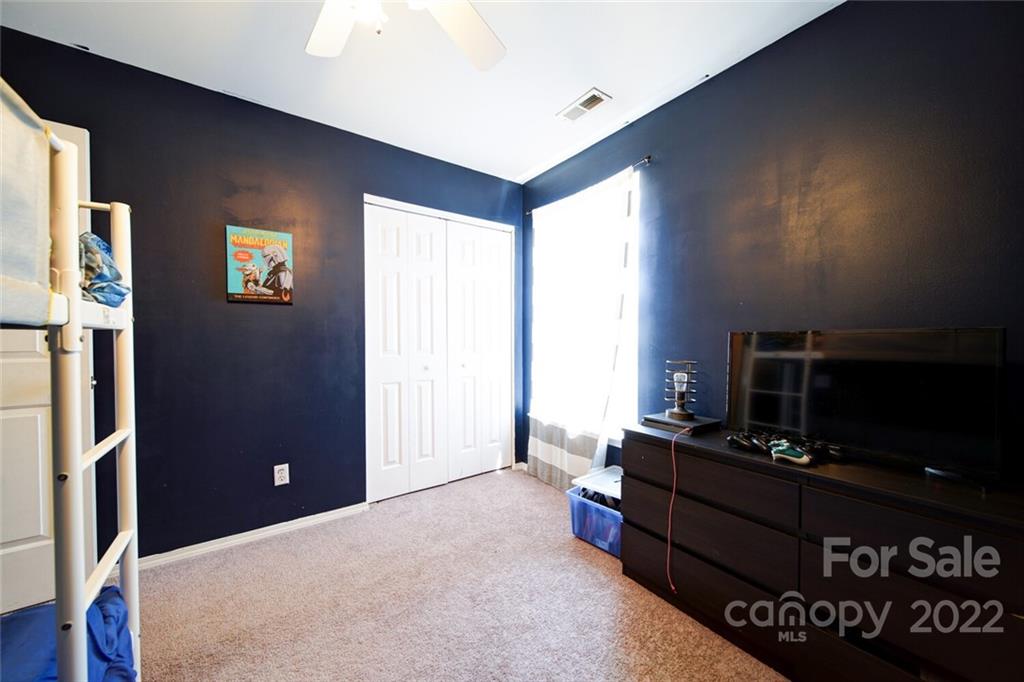 2031 Mallard Woods Place Charlotte NC 28262