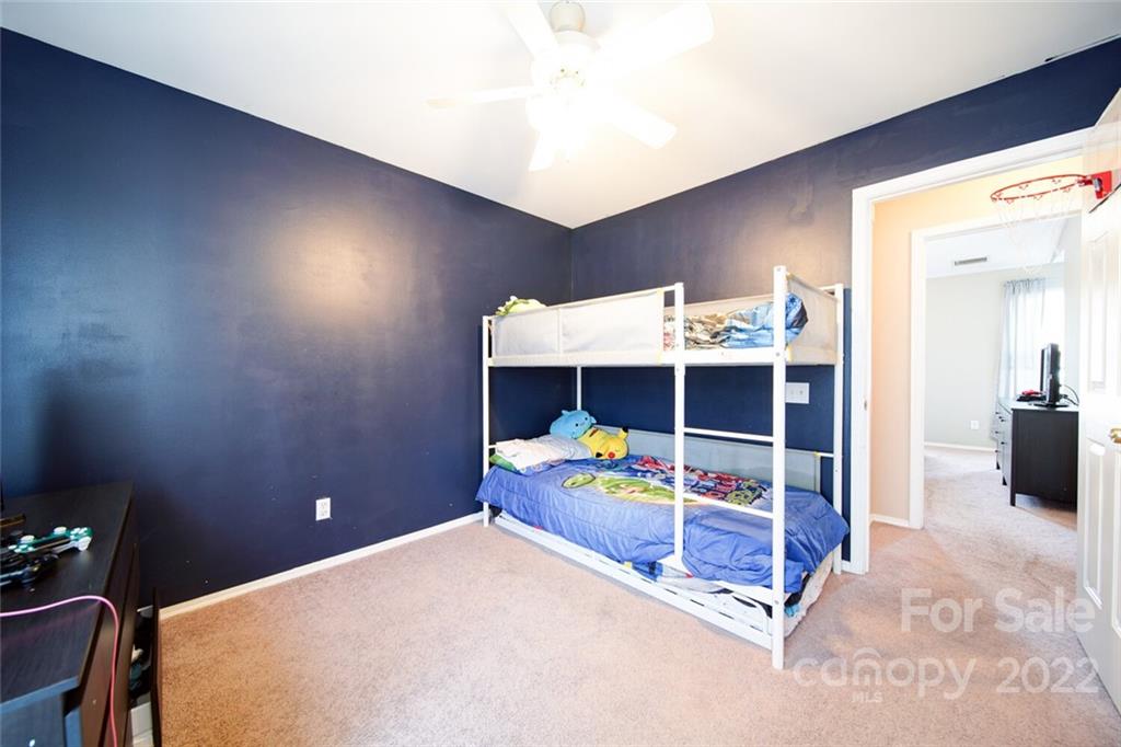 2031 Mallard Woods Place Charlotte NC 28262