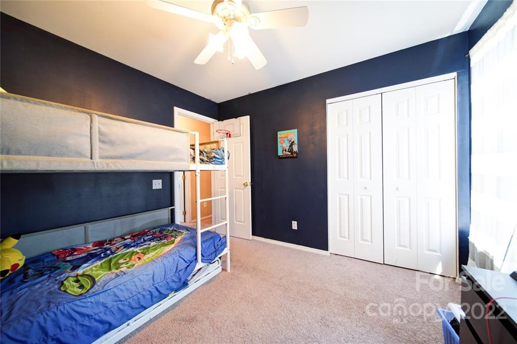 2031 Mallard Woods Place Charlotte NC 28262
