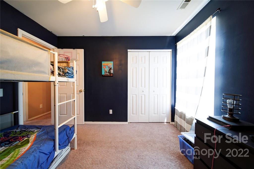 2031 Mallard Woods Place Charlotte NC 28262