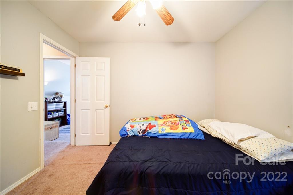 2031 Mallard Woods Place Charlotte NC 28262