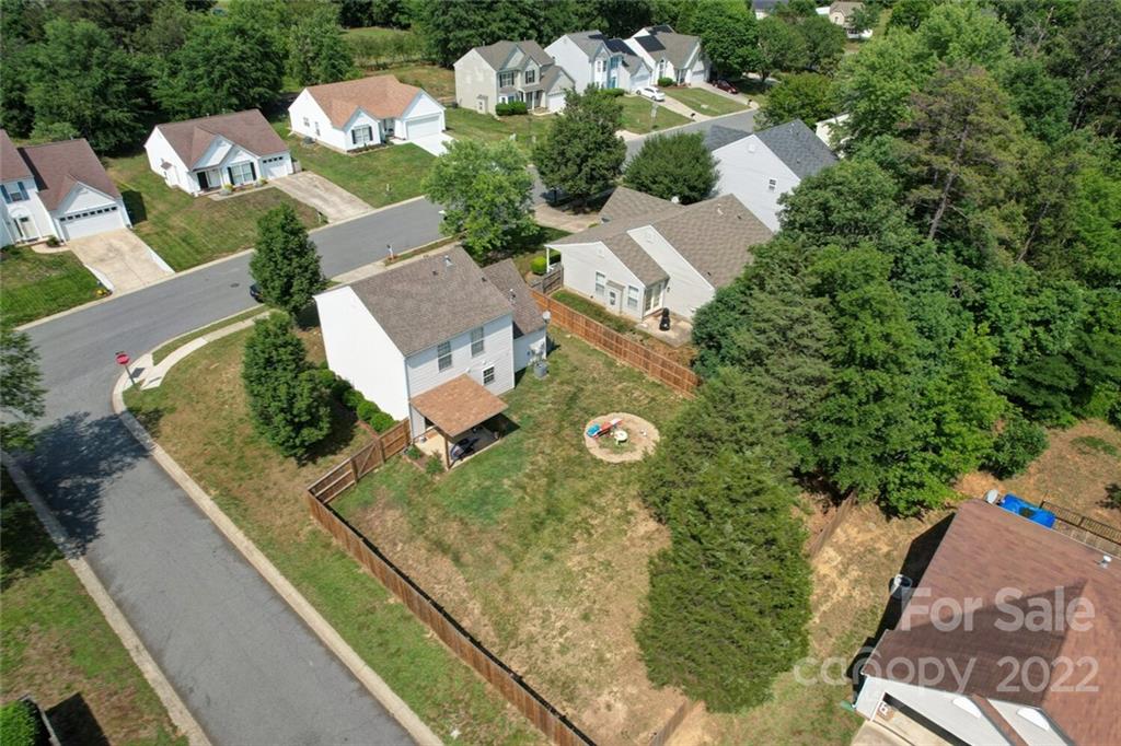 2031 Mallard Woods Place Charlotte NC 28262
