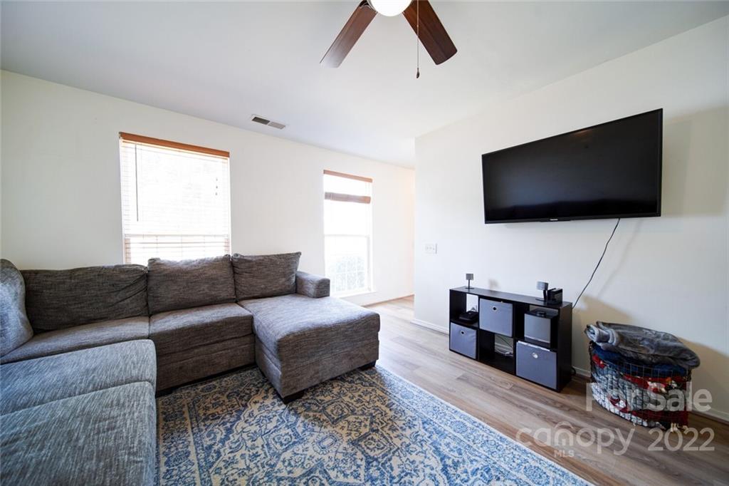 2031 Mallard Woods Place Charlotte NC 28262