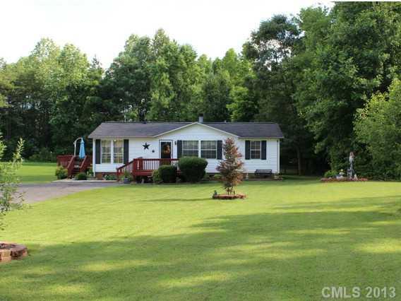 4042 Cadirrac Drive Mount Holly NC 28120