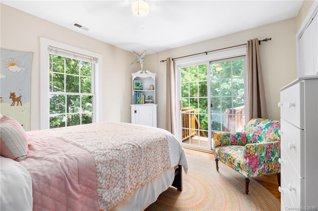 20 Yale Street Asheville NC 28806