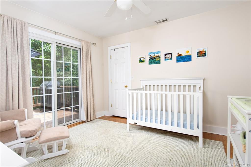 20 Yale Street Asheville NC 28806
