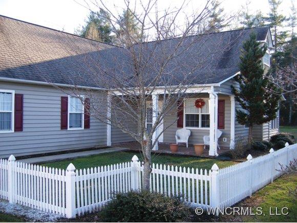 185 Cambridge Drive Brevard NC 28712