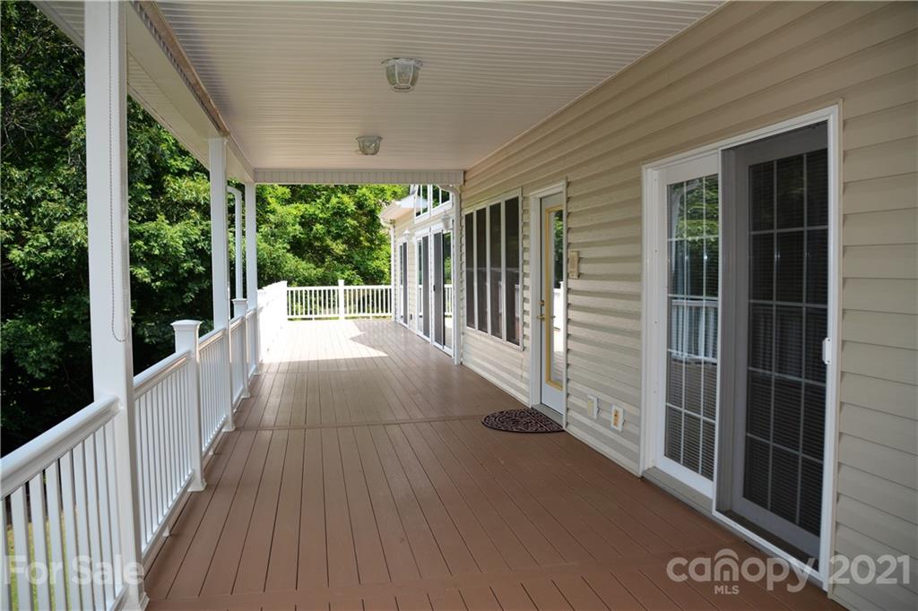 196 Eastmoor Drive Asheville NC 28805