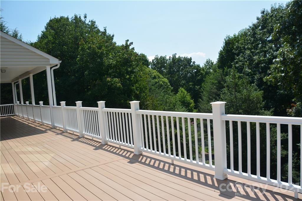 196 Eastmoor Drive Asheville NC 28805