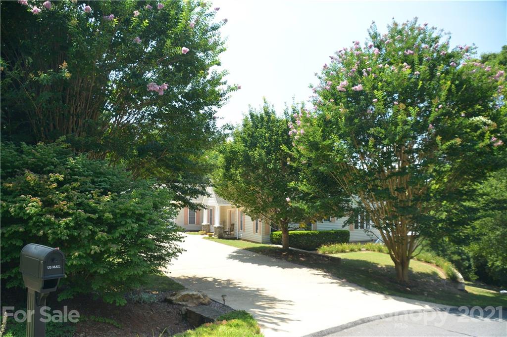 196 Eastmoor Drive Asheville NC 28805