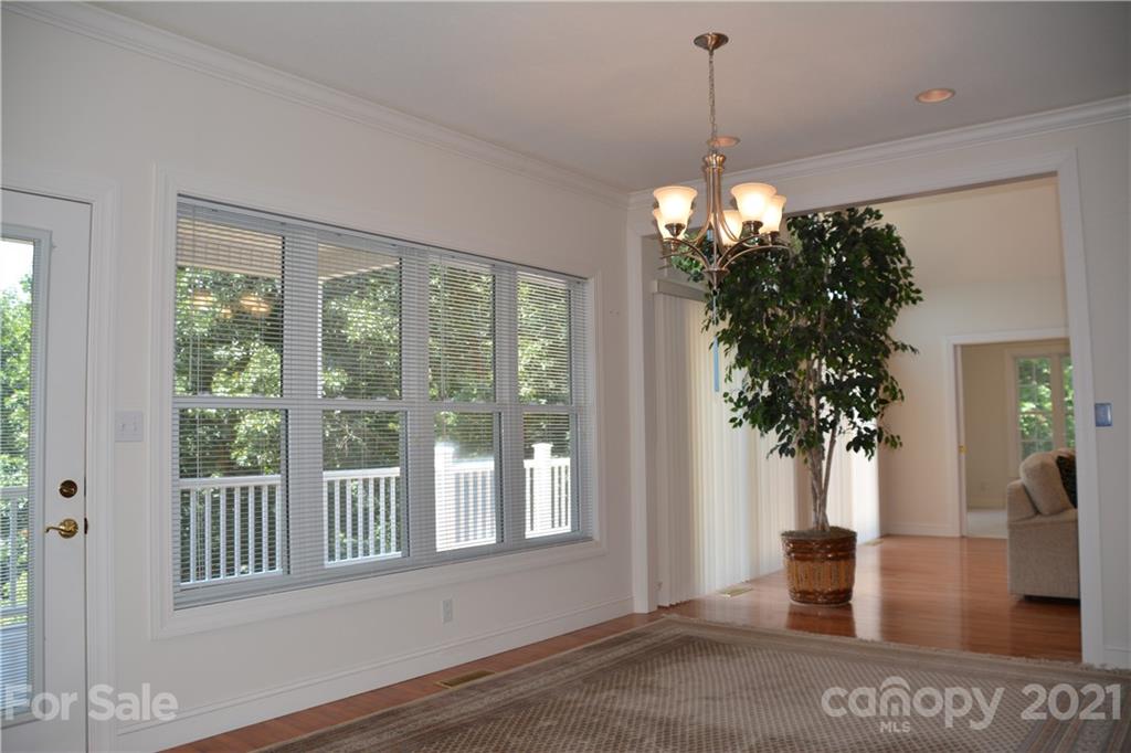 196 Eastmoor Drive Asheville NC 28805