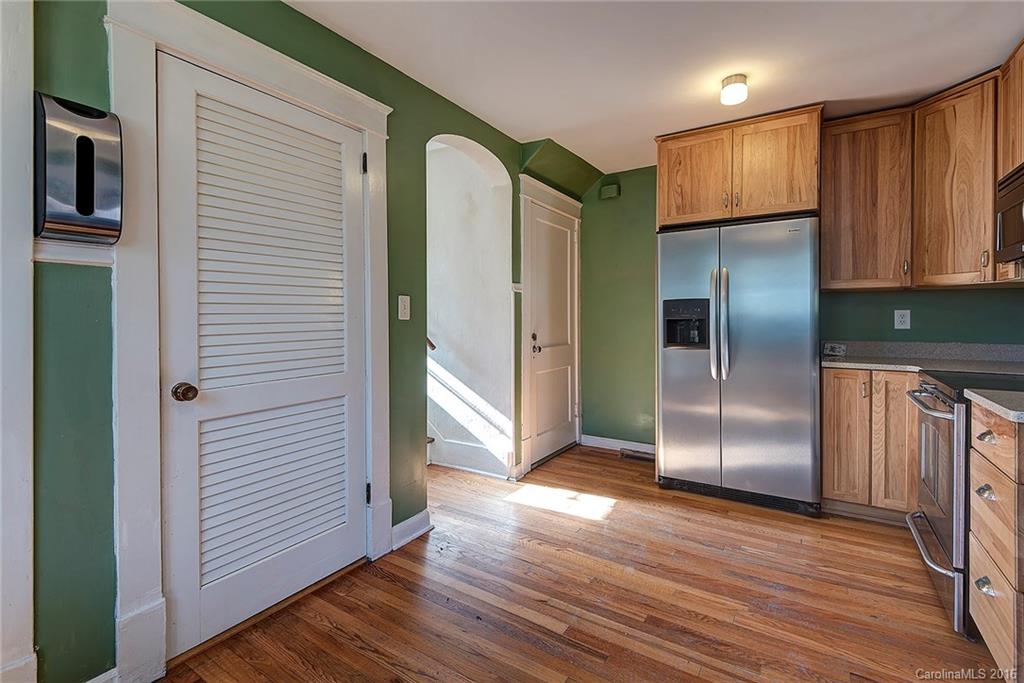 158 Brucemont Circle Asheville NC 28806