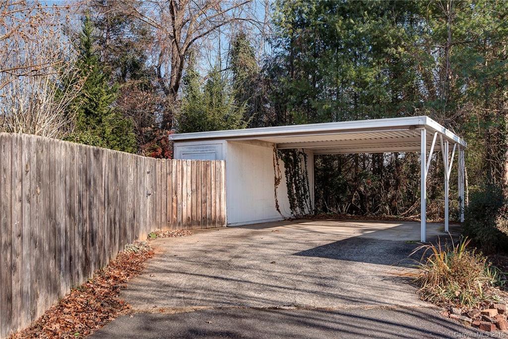158 Brucemont Circle Asheville NC 28806