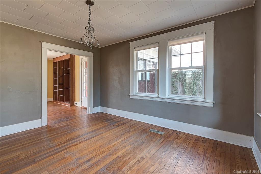 158 Brucemont Circle Asheville NC 28806
