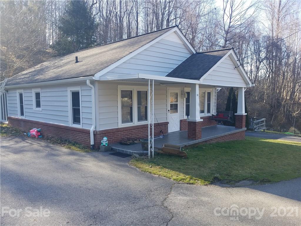 80 Nature Lane Waynesville NC 28786