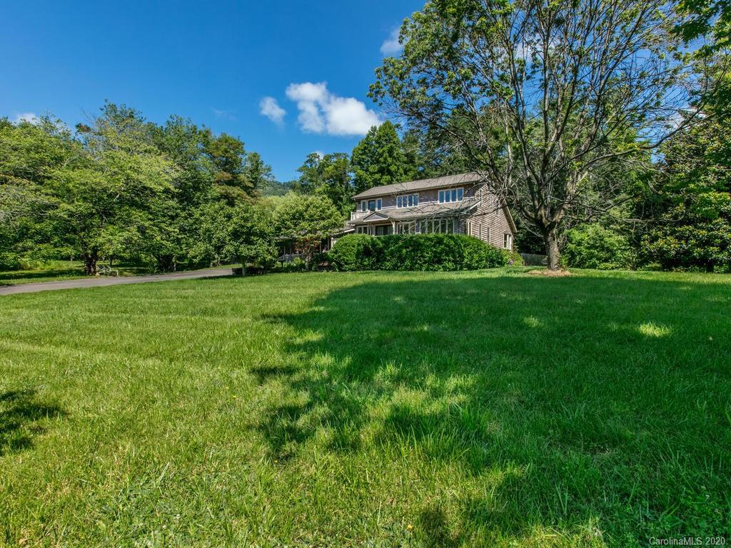 2 Arrow Place Asheville NC 28805