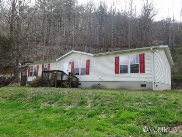 1203 Nickajack Road Franklin NC 28734