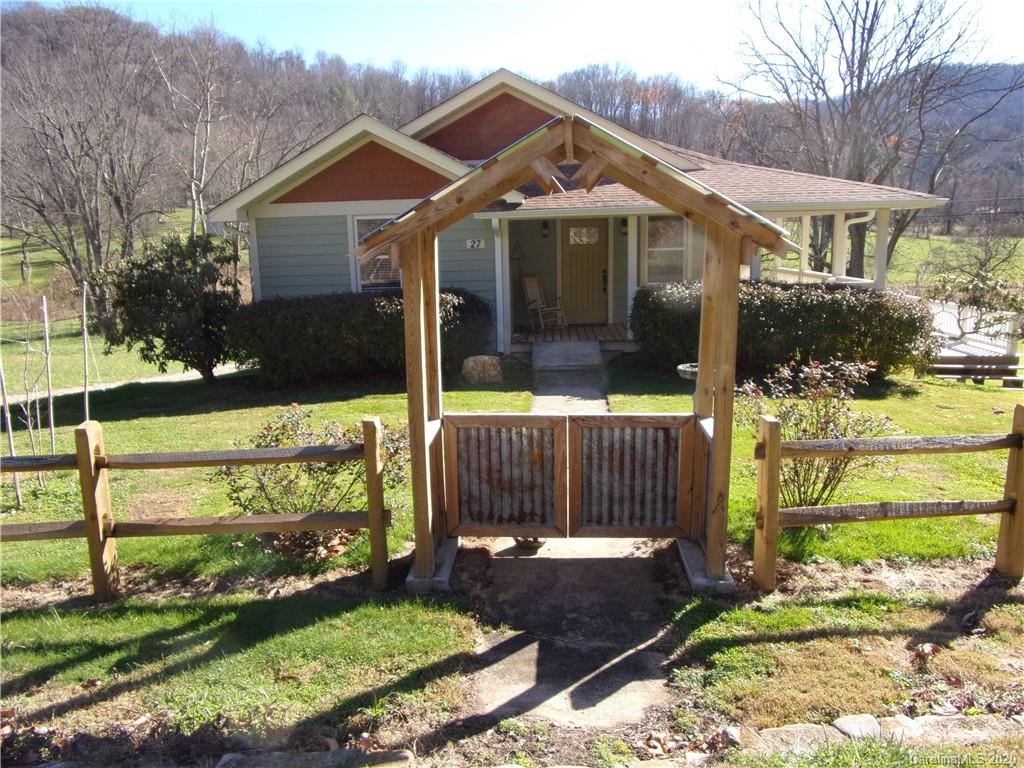 27 Maney Branch Road Weaverville NC 28787