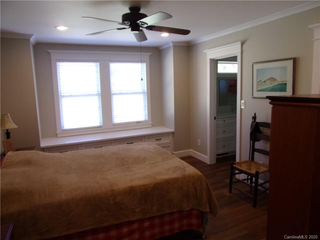 27 Maney Branch Road Weaverville NC 28787
