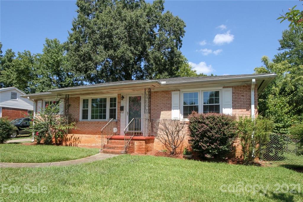 3934 Whitehall Drive Charlotte NC 28208