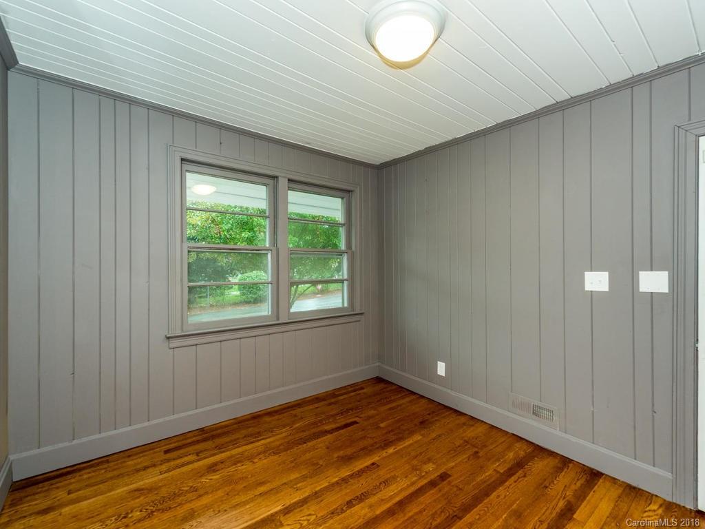 30 Wentworth Avenue Asheville NC 28803